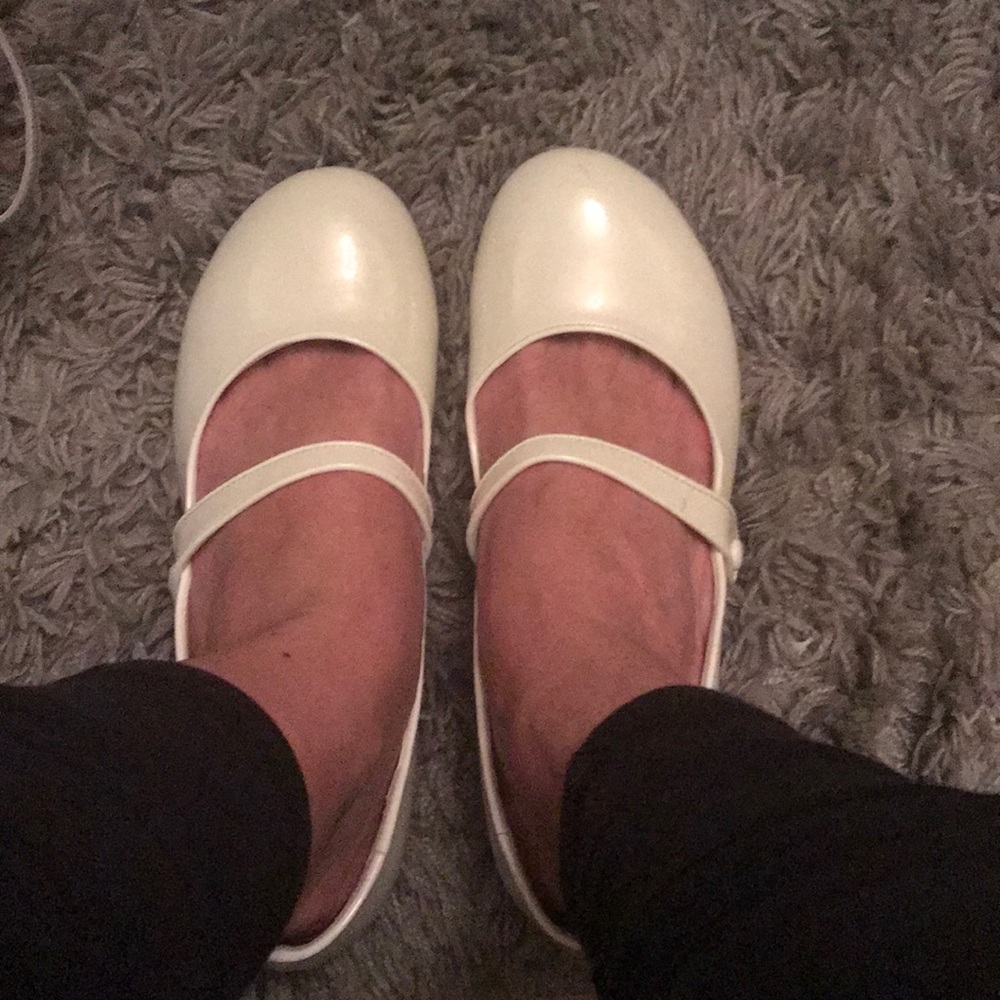 Patent Cream Kitten Heels